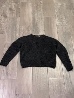 Bare Knuckles Black Women's Sweater Size Small